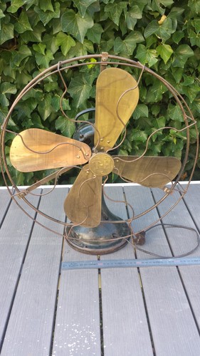 Ancien rare gros ventilateur