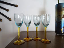 4 verres liqueur digestif