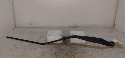 Bras essuie glace avant droit
