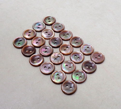 Lot boutons anciens en - lot,