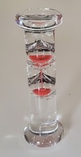 Sablier flottant en verre