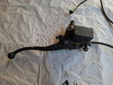 MAITRE CYLINDRE DE FREIN AVANT