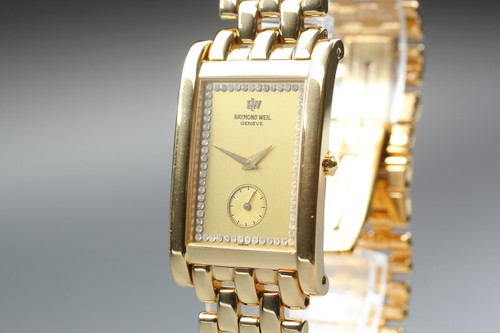 Presque comme neuve montre - neuve],