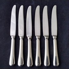 6 Couteaux de table Métal