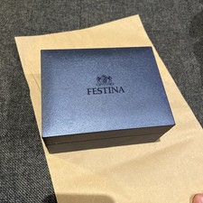 Ancienne Boîte  Montre