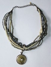 Colliers Fantaisie Touareg - Création moderne, Médaillon Résine