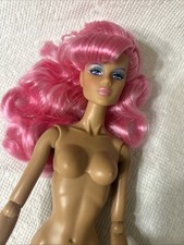 Integrity Raya Jem Holograms She Makes An Impression Nude!!