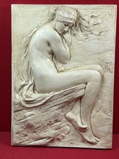 Moulage musée du Louvre Bas relief femme nue sortant du bain