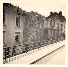 Maisons détruites de la ville