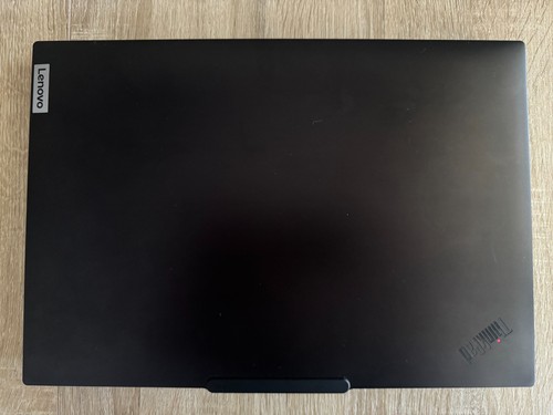 Neuf lenovo thinkpad p16v - neuf, gen