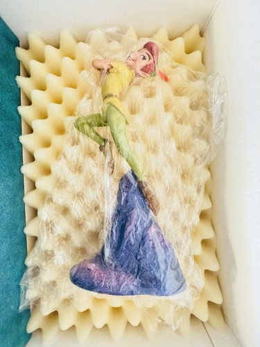 Wdcc peter pan - “nobody, calls