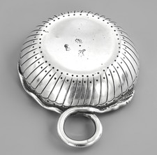 LESSERE : Rare lourd Taste-vin en Argent massif XVIIIème +132 g AUXERRE 1765-72