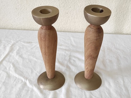 Anciens bougeoirs bois - 2, en