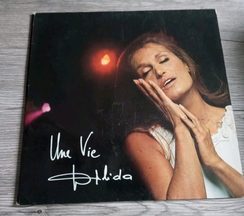 Dalida une vie 33 tours - /,
