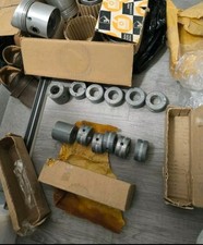 LAND ROVER 6 CYLINDER ROVER P4 P5 CAMSHAFT BEARING SET 274115 274116 24117 NOS