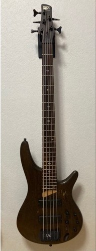 Guitare basse électrique
