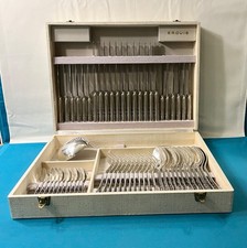 BRILLANT ménagère de 61