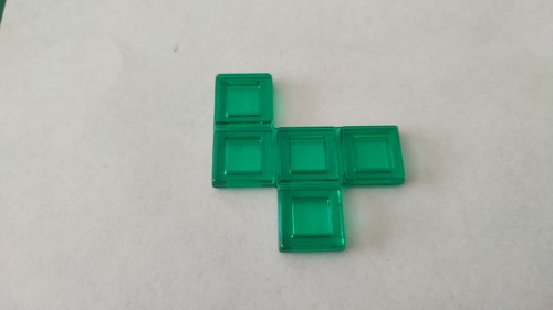 Polyominos vert pentomino f - vert,
