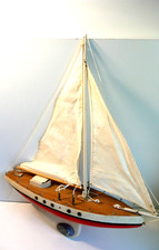 VOILIER DE BASSIN  BOIS   Ht