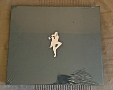 SILENT SINGING (SIGNATURE