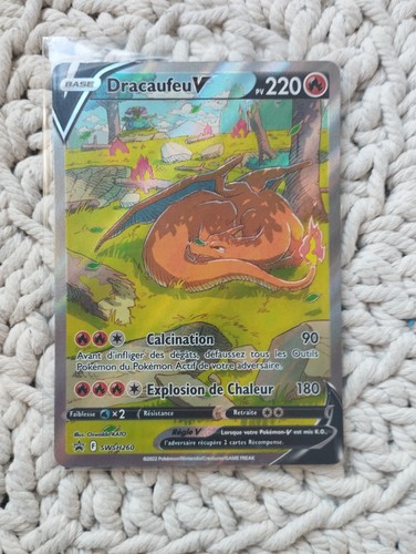Carte pokémon dracaufeu - pokémon, v