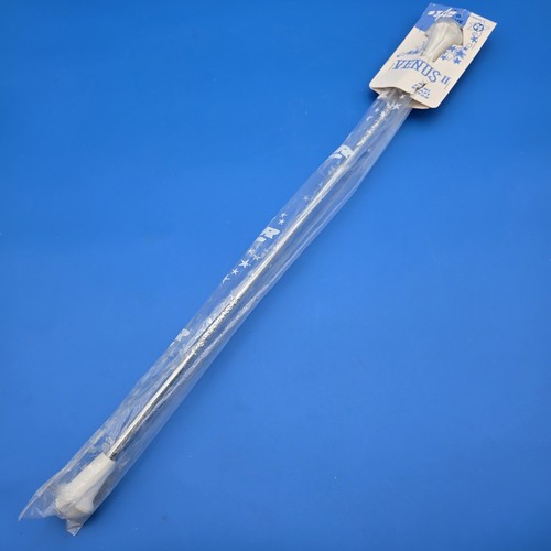 Vintage star line twirling - 24",