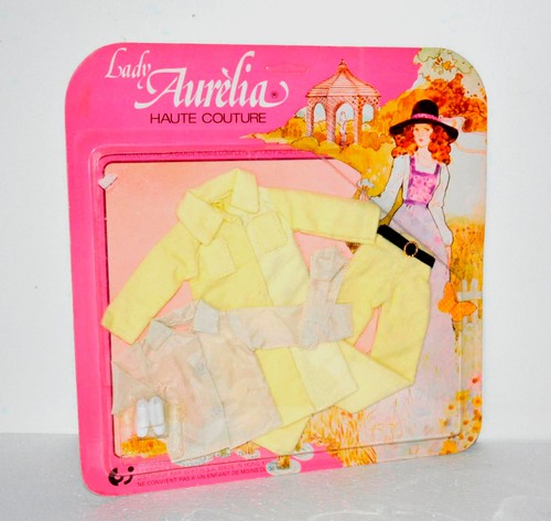 Rare tenue poupée lady - poupée,