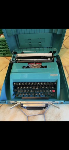 Machine écrire vintage - à,