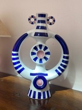 Figurine en porcelaine de