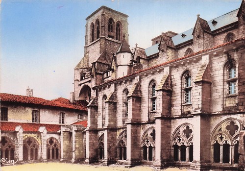 Chaise dieu ensemble - dieu,