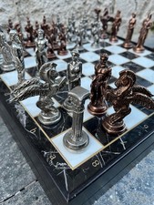 Jeu d'échecs avec rangement