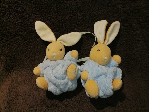 Doudou lapin attache tétine