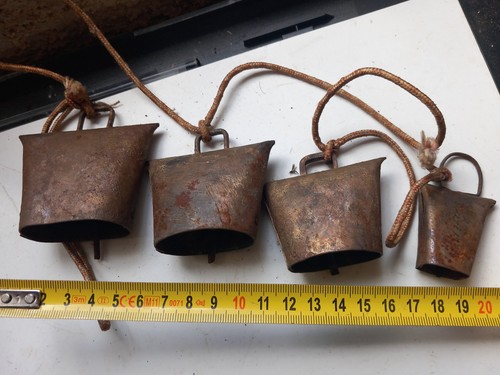 Petites cloches fer - 4,