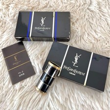 Briquet à gaz Yves Saint Laurent collection or noir occasion avec boite