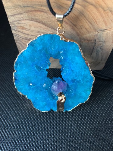Pendentif avec jolie pierre - pendentif,