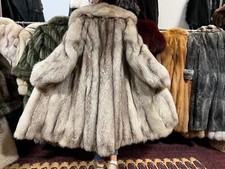 Manteau En Fourrure De Renard