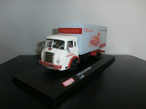 Camion latil fourgon colle - fourgon,
