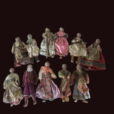 set of 11 Neapolitan nursery characters 19th century 20-22 cm. santons