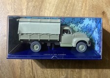 Voiture Tintin DIE CAST "CHEVROLET  LE CAMION D'ALCAZAR" 1/43 Moulinsart