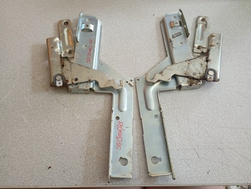 Paire charnière porte trappe - porte,