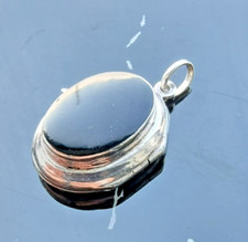 BOMA VINTAGE 925 STERLING SILVER OVAL 18x13 mm  BLACK ONYX ETCHED LOCKET