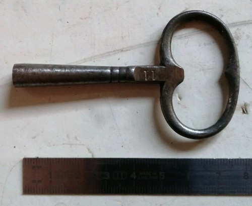 Clé ancienne horloge n11 - horloge,