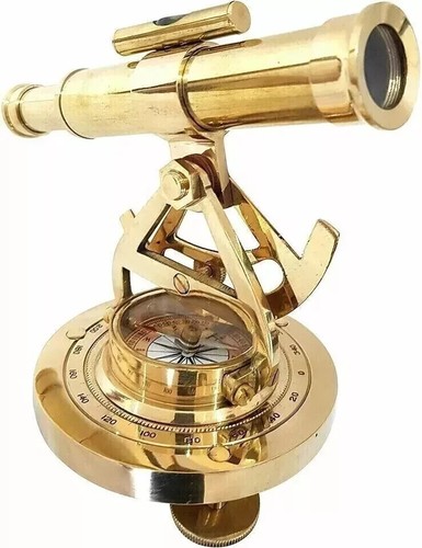Ancienne boussole télescope