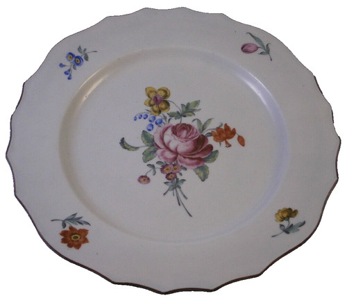 Assiette florale porcelaine - florale,