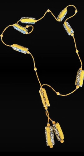Collier ethnique ancien - , en