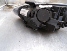 Optique avant principal droit