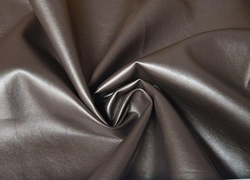 Tissu similicuir brun - en,