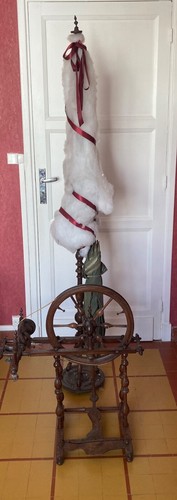 Ancien rouet bois - bois, art