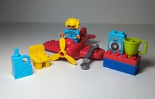LEGO Duplo 10908 Complet Avec Avion, Personnage Et Accessoires
