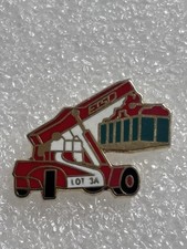 Pin’s Véhicule De Levage